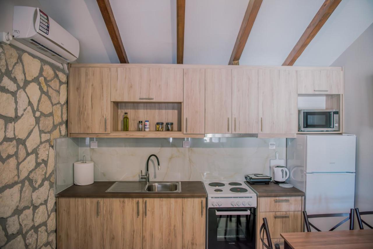 Acrocorinth Apartments Екстер'єр фото