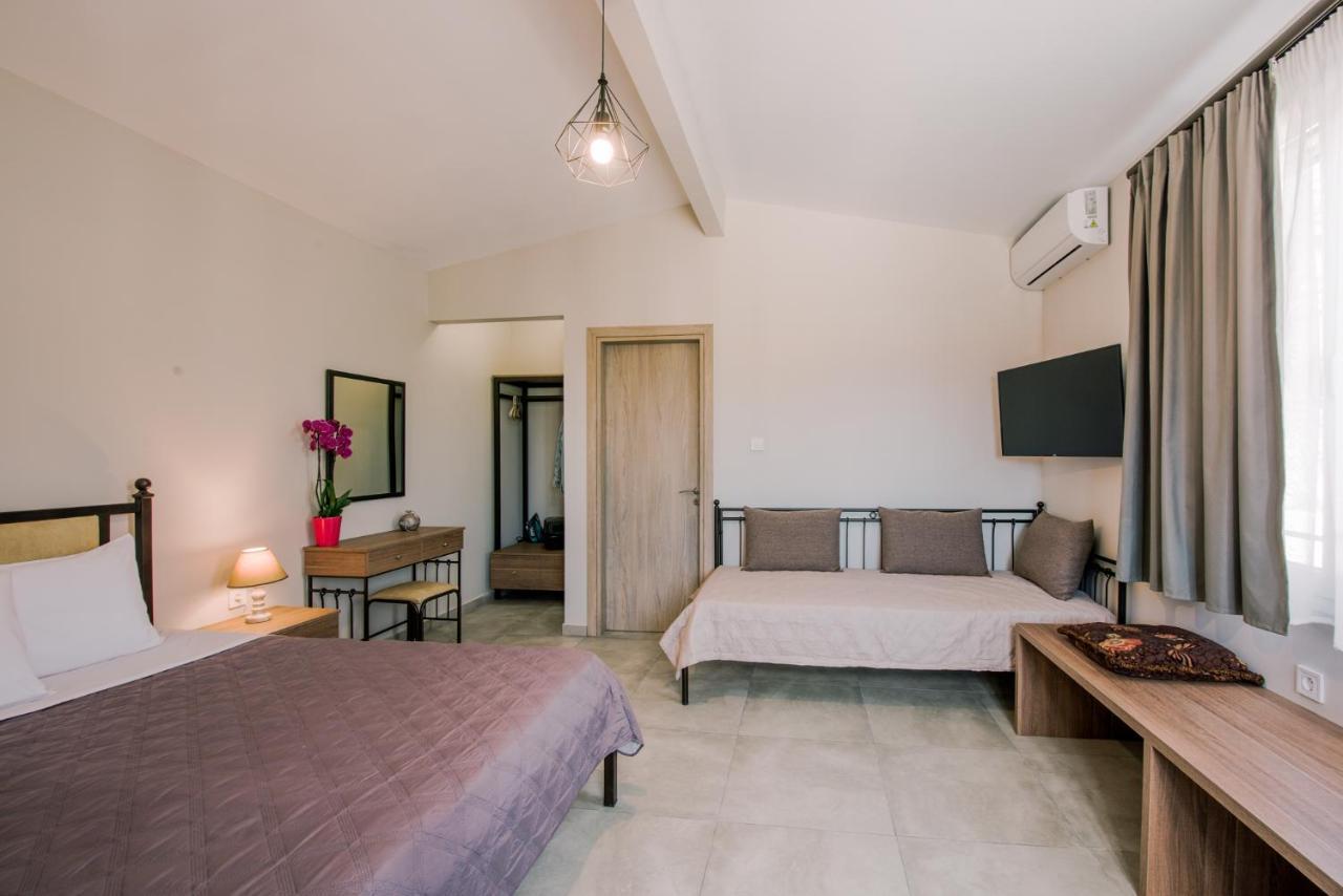 Acrocorinth Apartments Екстер'єр фото