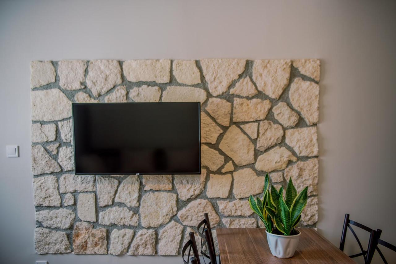 Acrocorinth Apartments Екстер'єр фото