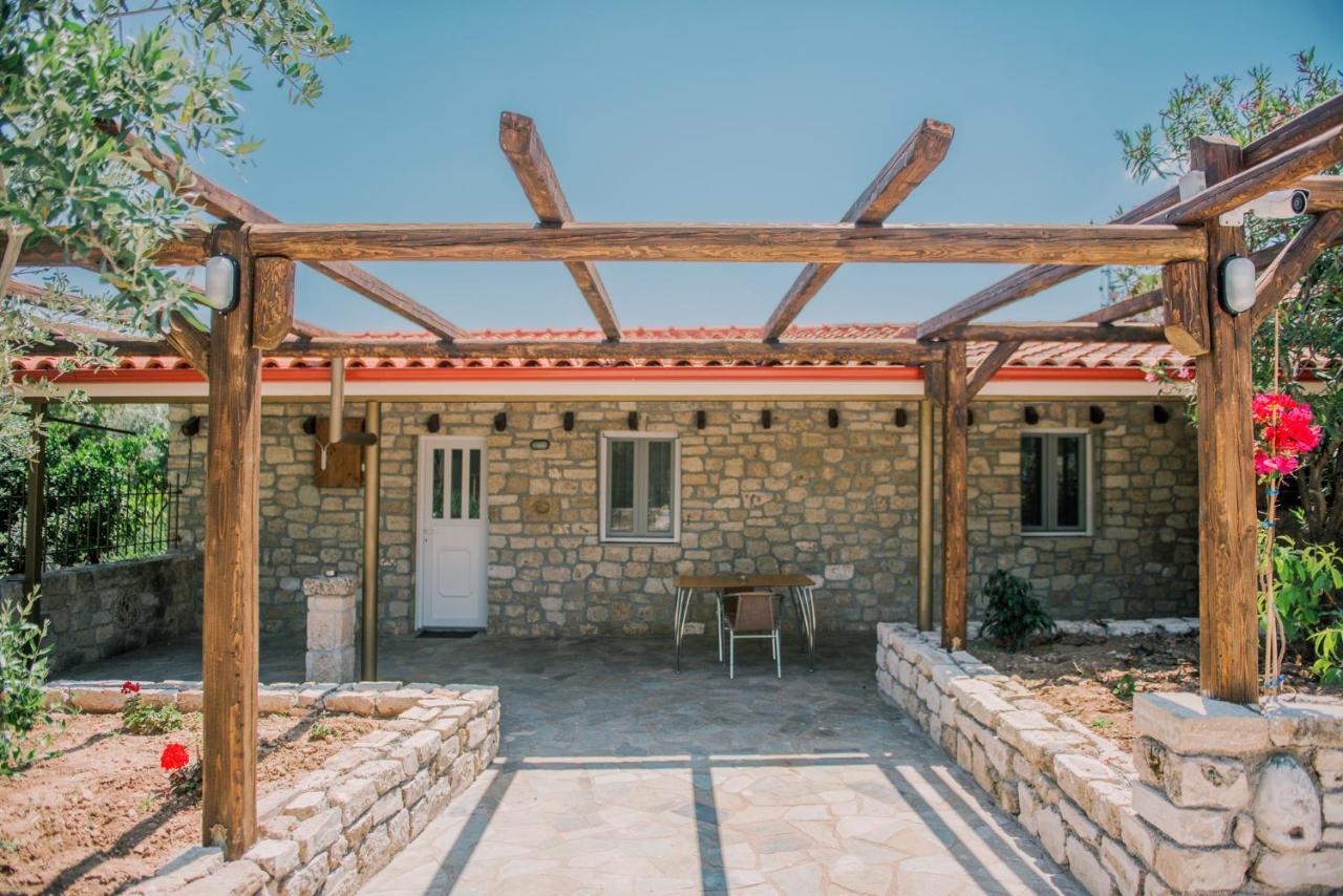 Acrocorinth Apartments Екстер'єр фото
