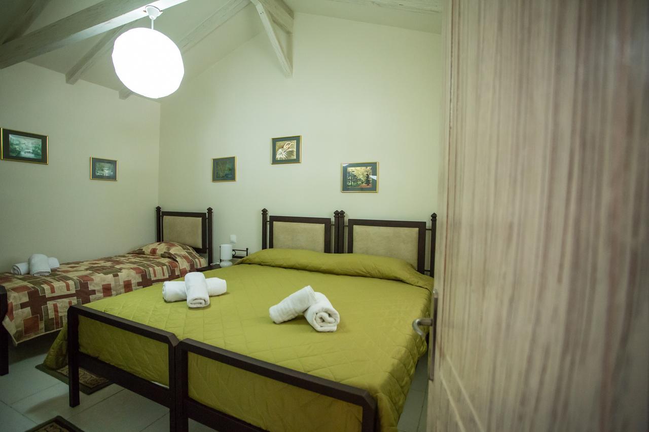 Acrocorinth Apartments Екстер'єр фото