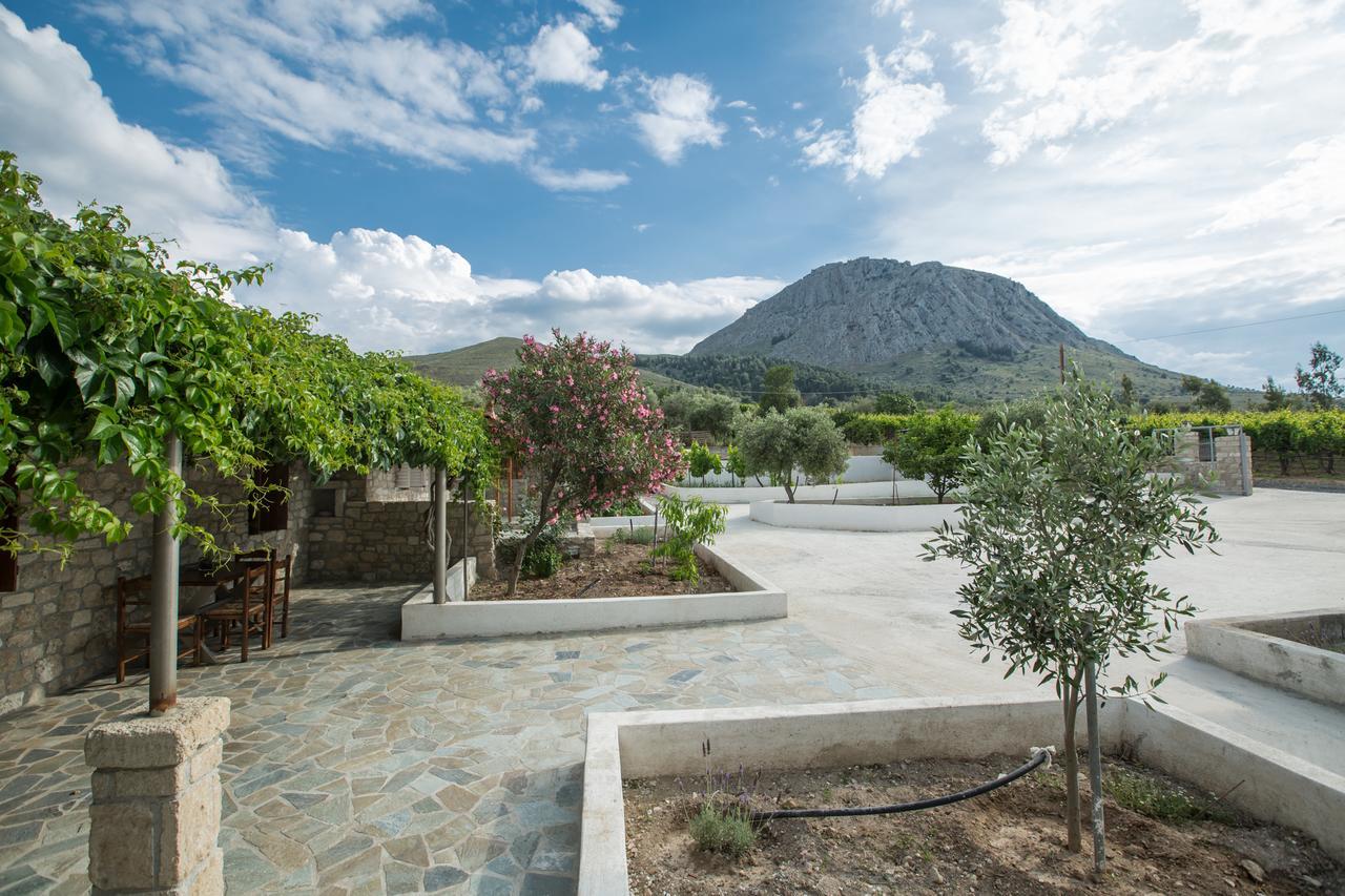 Acrocorinth Apartments Екстер'єр фото