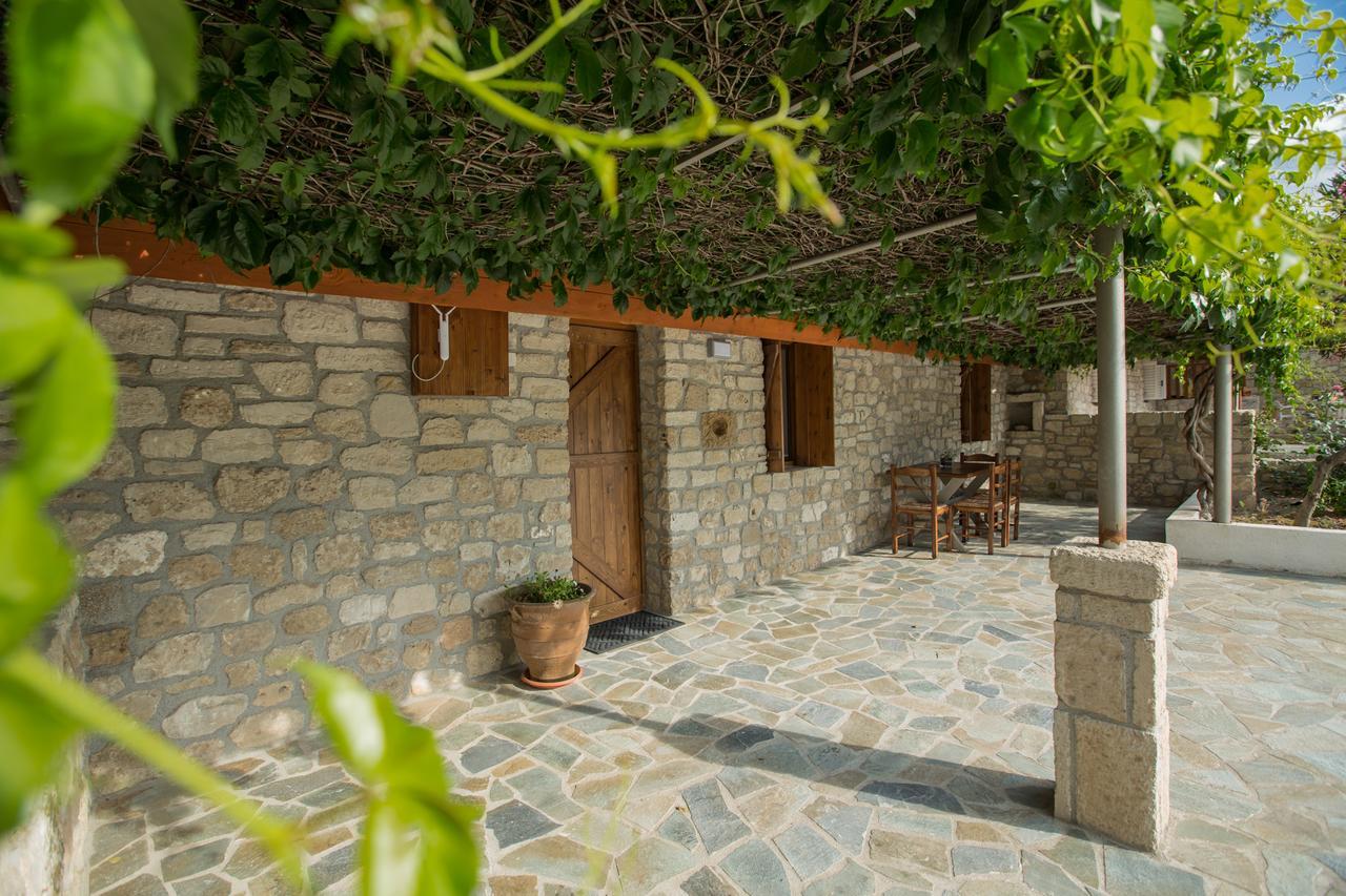 Acrocorinth Apartments Екстер'єр фото