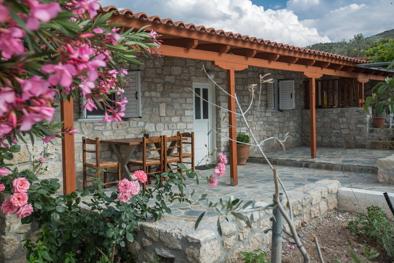 Acrocorinth Apartments Екстер'єр фото